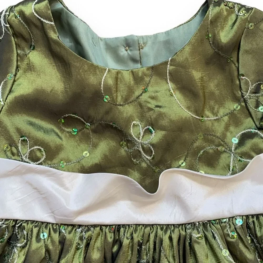 Sweet Pea & Lilli Dress‎ Green Cream Embroidered Floral Design Cream Sash